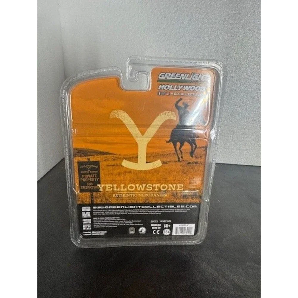 1/64 Greenlight 2017 dodge Ram 3500 Dually Yellowstone DieCast pickup-truck